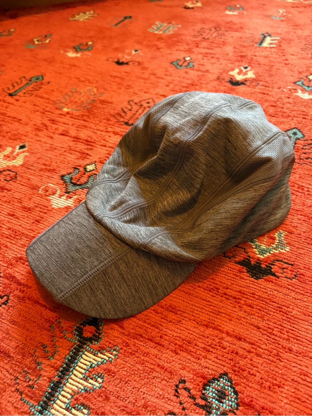 Athleta athletic hat with ponytail pocket